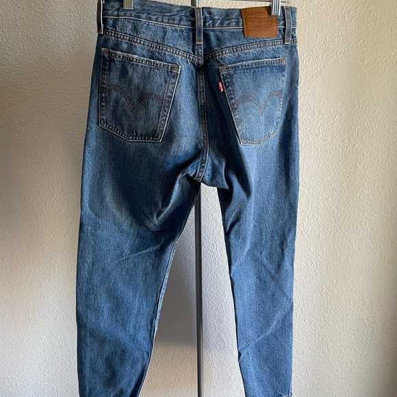 Levi’s Wedgie Jeans - Picture 7 of 8
